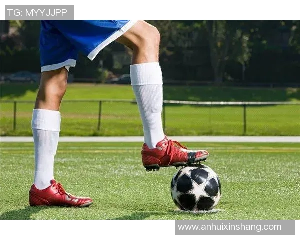 全面评测足球袜的舒适性与性能提升助你在赛场上更具竞争力